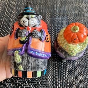 Fitz and Floyd Essentials, Kitty Witches, Salt and Pepper Ceramic Shakers